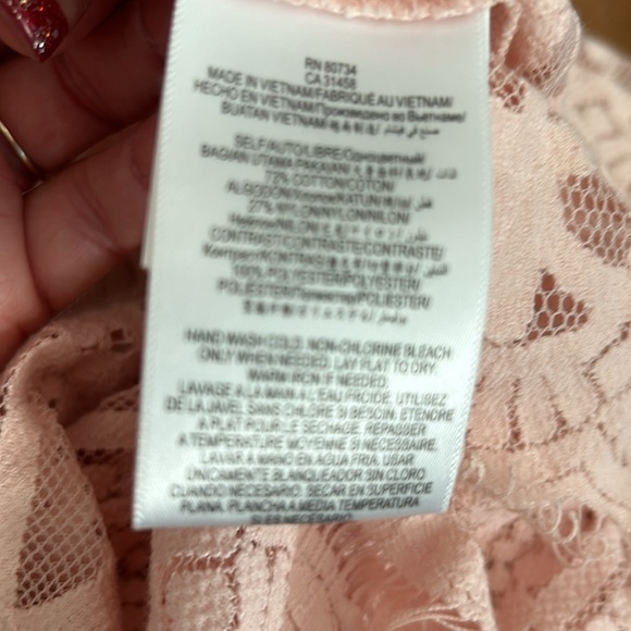 Buy2items get1free 3/$20items for$40. Peach lace round neck short sleeve top - Picture 8 of 8